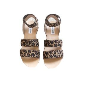 NWOB Steve Madden Leopard Sandals